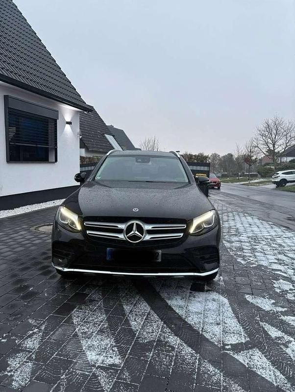 Gebraucht 2019 Mercedes GLC250 AMG line SUV | 24.499 € (Guter Preis) - Bild 1/4