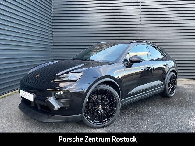 Gebraucht Porsche Macan 300 kW (408 PS) 2024 Tiefschwarzmetallic SUV