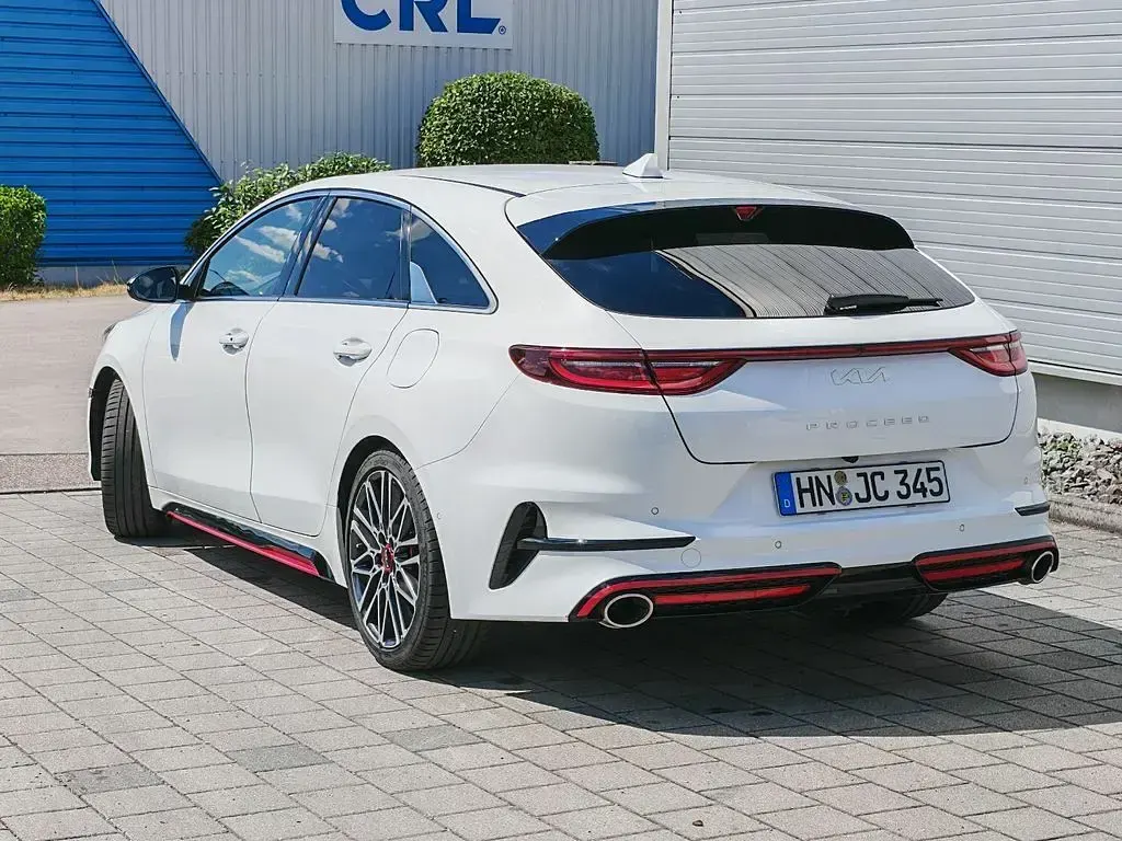 Gebraucht Kia ProCeed GT GT 204 PS (150 kW) 2024 Weiß Kleinwagen