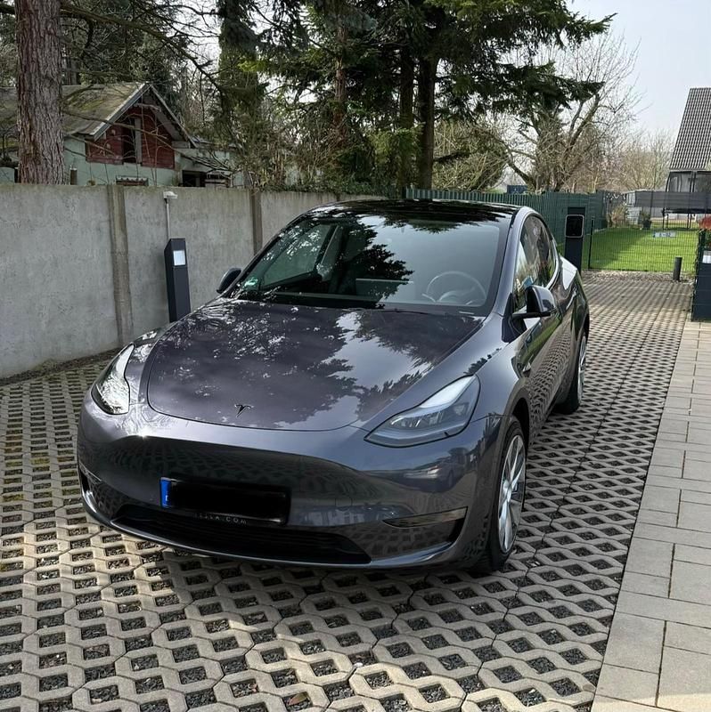 Gebraucht Tesla Model Y Long Range AWD 378 kW (514 PS) 2022 Grau SUV