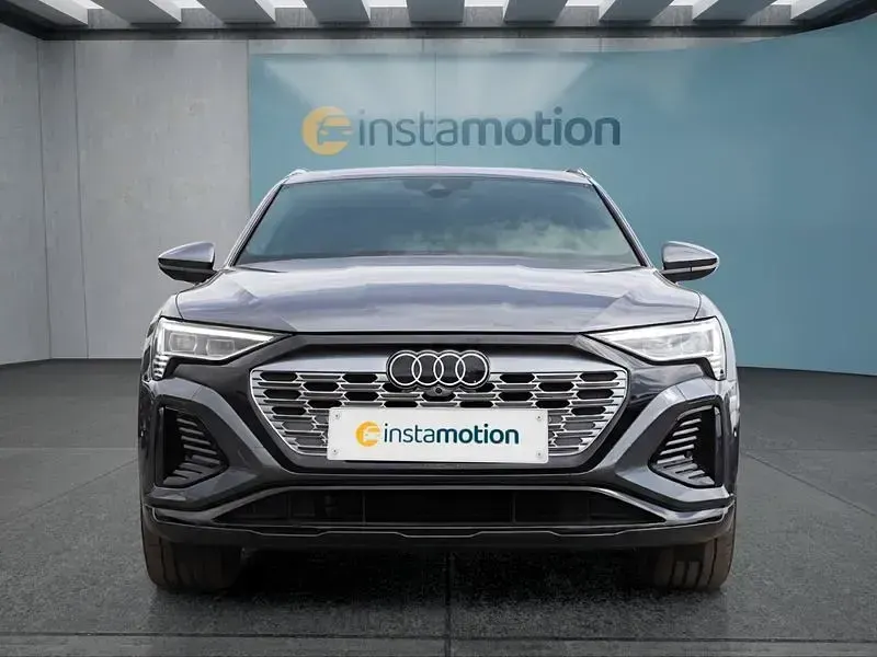 Gebraucht Audi Q8 e-tron S-Line 300 kW (408 PS) 2024 Grau SUV