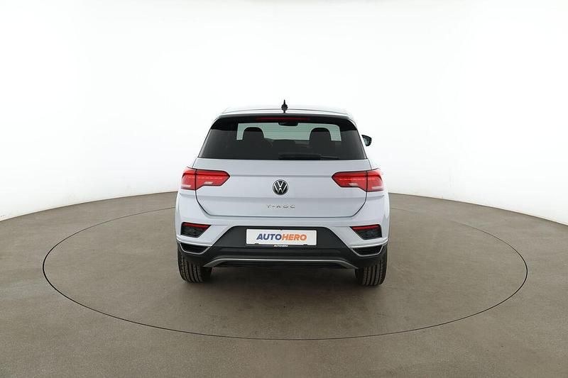 Gebraucht VW T-Roc Active 110 PS (80 kW) 2021 Weiß SUV