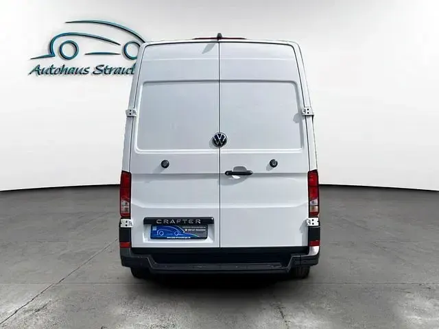 Gebraucht VW Crafter 140 PS (102 kW) 2025 Candyweiss Van