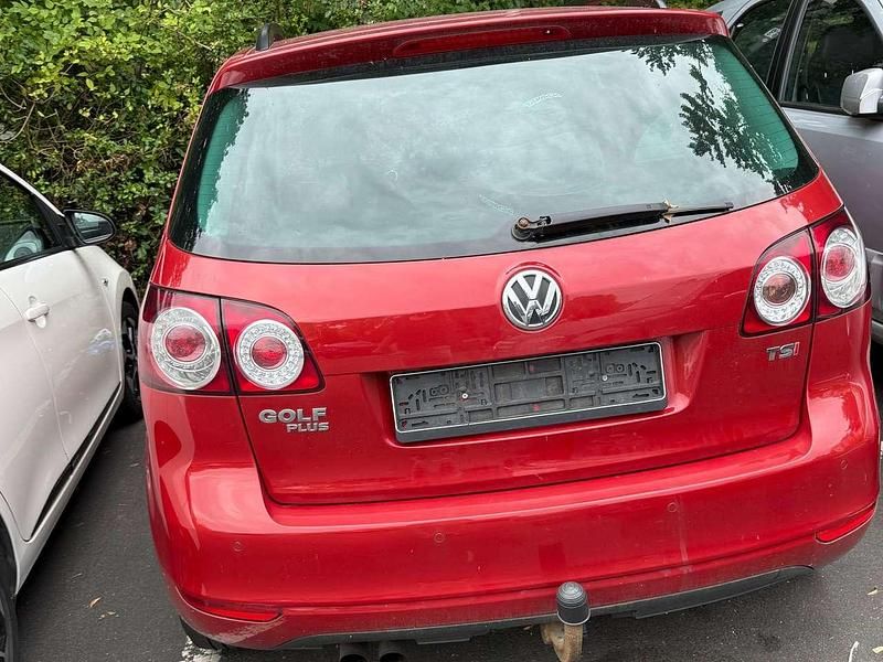 Gebraucht 2010 VW Golf Plus Cross Team Van / Kleinbus | 2.700 € (Guter Preis) - Bild 1/4