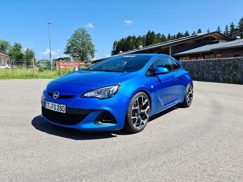 Blau Gebraucht 2014 Opel Astra OPC Coupé | 14.980 € (Etwas zu teuer) - Bild 1/4