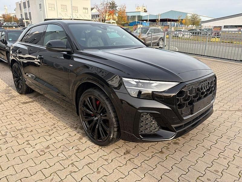 Neu Audi Q8 S-Line 286 PS (210 kW) 2026 Schwarz SUV