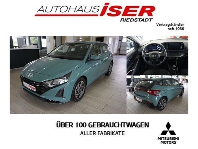 Grün Gebraucht 2024 Hyundai i20 Trend Limousine | 17.190 € (Fairer Preis) - Bild 1/4
