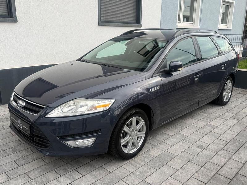 Gebraucht Ford Mondeo Trend 120 PS (88 kW) 2010 Grau Limousine