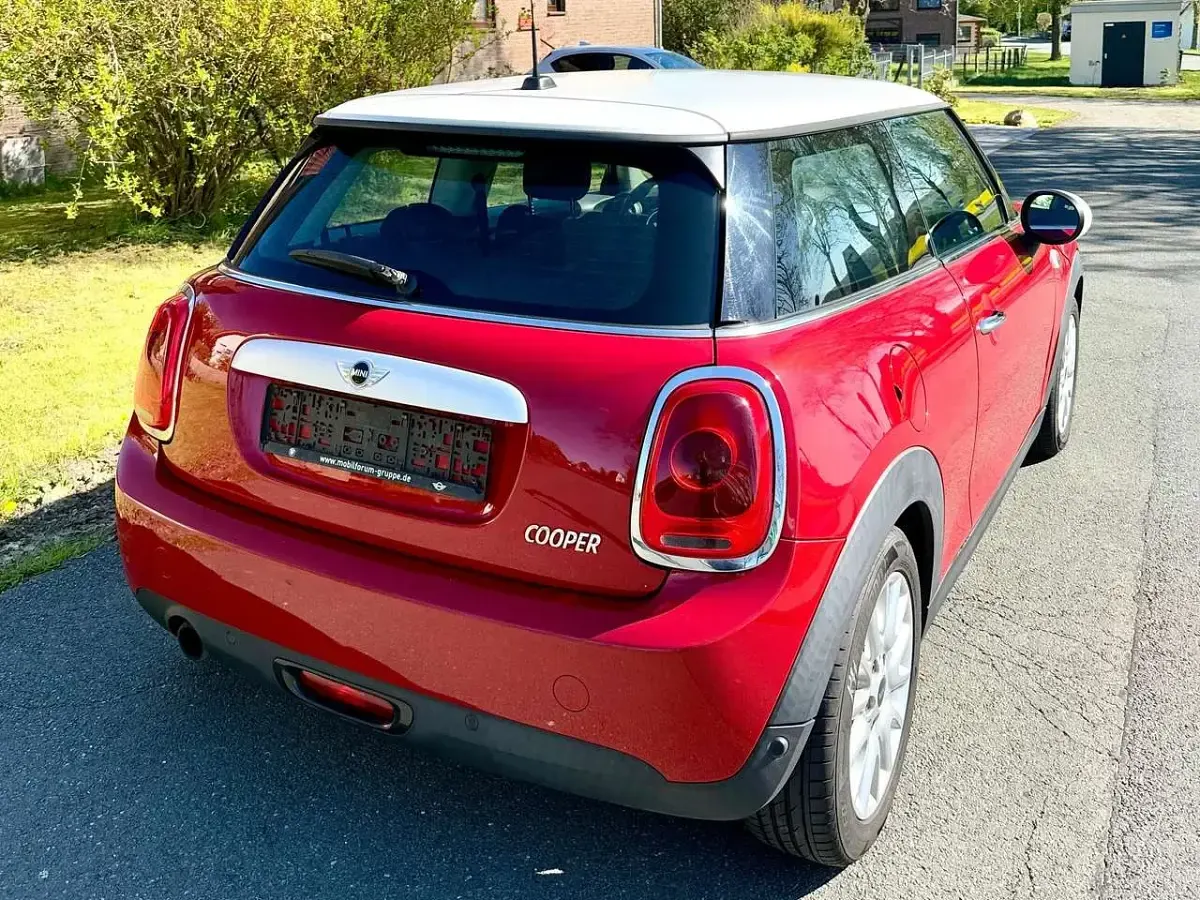Gebraucht Mini Cooper 136 PS (100 kW) 2014 Rot Kleinwagen