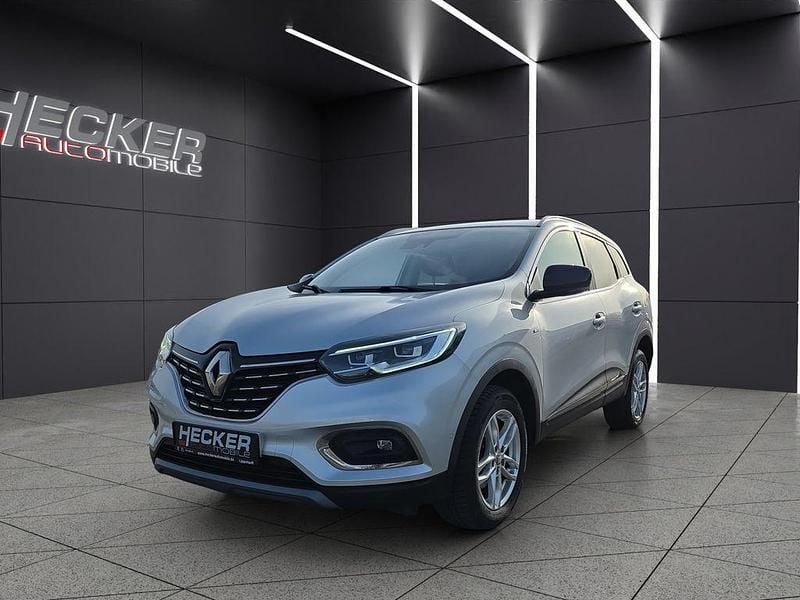 Highland grey Gebraucht 2020 Renault Kadjar Bose Edition SUV | 14.500 € (Guter Preis) - Bild 1/4