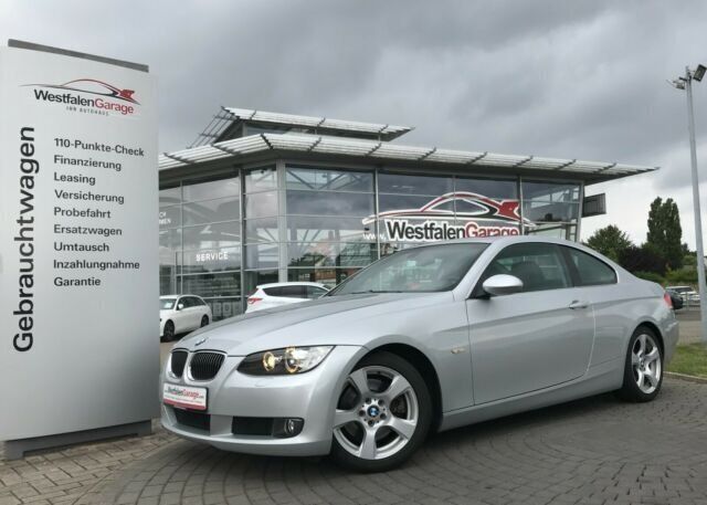 Silber metallic Gebraucht 2007 BMW 325 Coupé | 8.990 € (Fairer Preis) - Bild 1/4