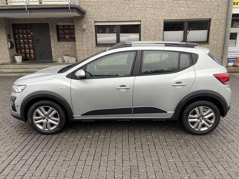 Gebraucht Dacia Sandero Comfort 91 PS (66 kW) 2021 Highland grey Kleinwagen