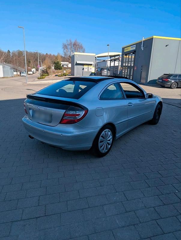 Gebraucht Mercedes C230 204 PS (150 kW) 2005 Grau Coupé