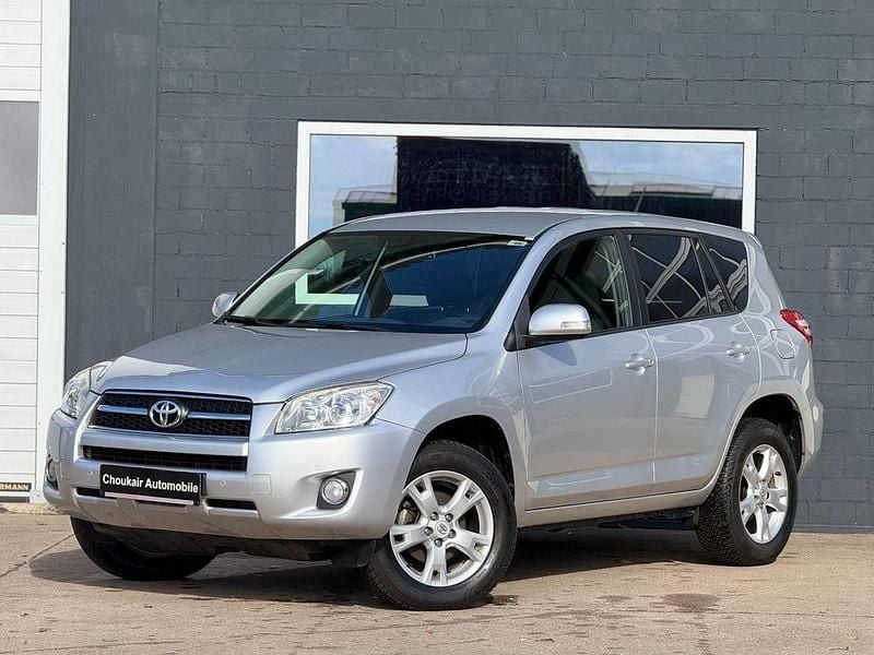 Silber Gebraucht 2009 Toyota RAV4 Sol SUV | 8.900 € (Guter Preis) - Bild 1/4