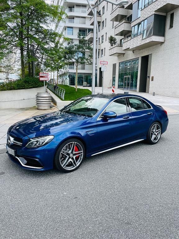 Blau Gebraucht 2015 Mercedes C63S AMG AMG Limousine | 43.400 € (Fairer Preis) - Bild 1/4