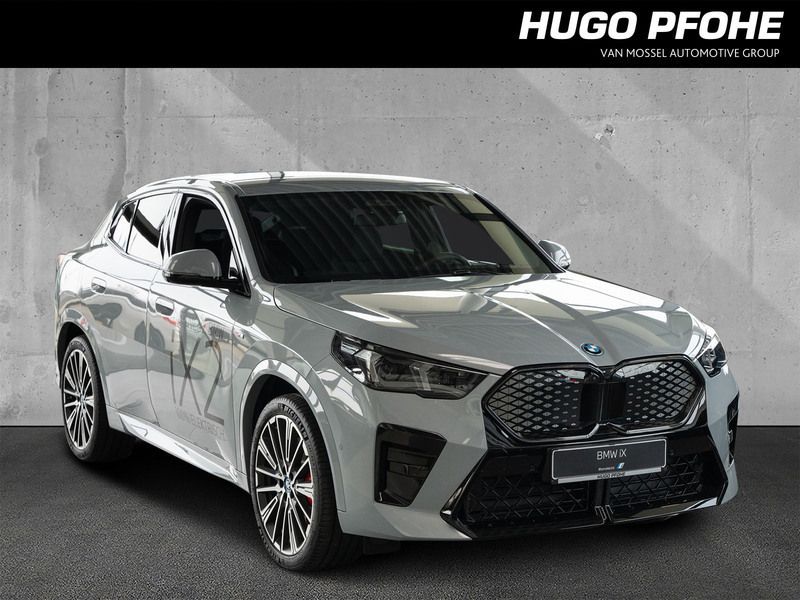 Othercolor Gebraucht 2022 BMW iX2 M Sport SUV | 59.898 € (Fairer Preis) - Bild 1/4