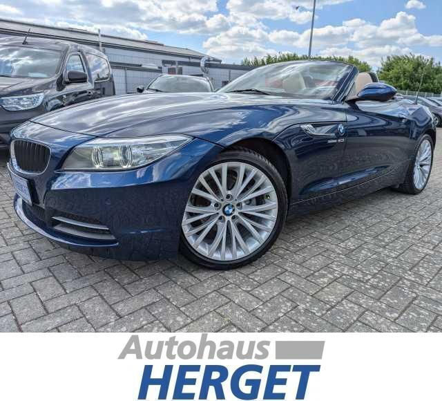 Blau Gebraucht 2013 BMW Z4 Sport Line Cabrio | 21.990 € (Fairer Preis) - Bild 1/2
