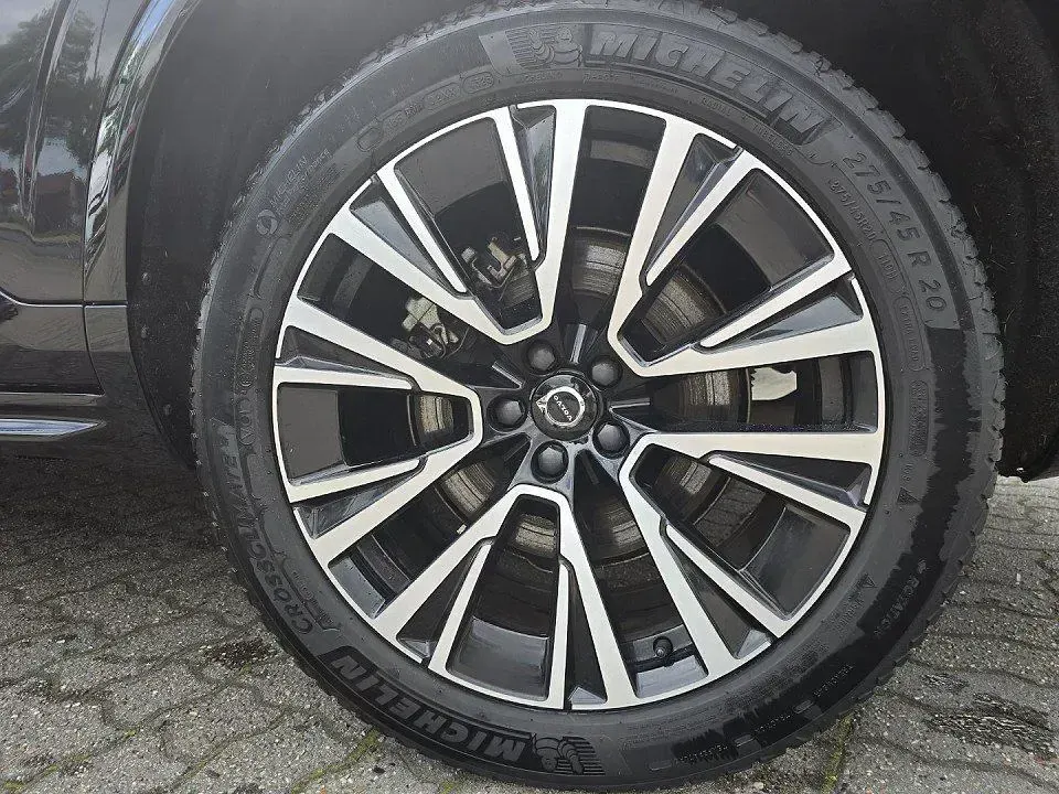 Gebraucht Volvo XC90 455 PS (334 kW) 2022 Onyx schwarz metallic SUV