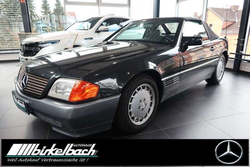 Blauschwarz Gebraucht 1991 Mercedes SL500 Cabrio | 29.900 € - Bild 1/4