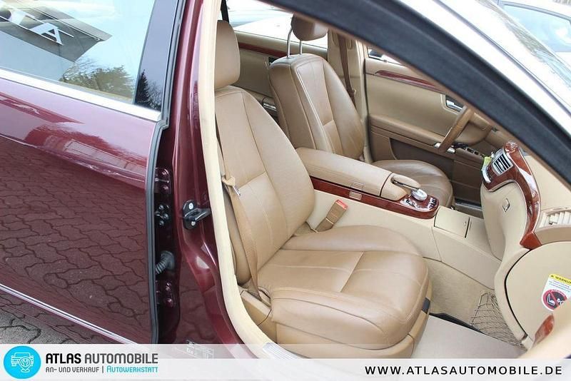 Gebraucht Mercedes S420 320 PS (235 kW) 2010 Rot Limousine