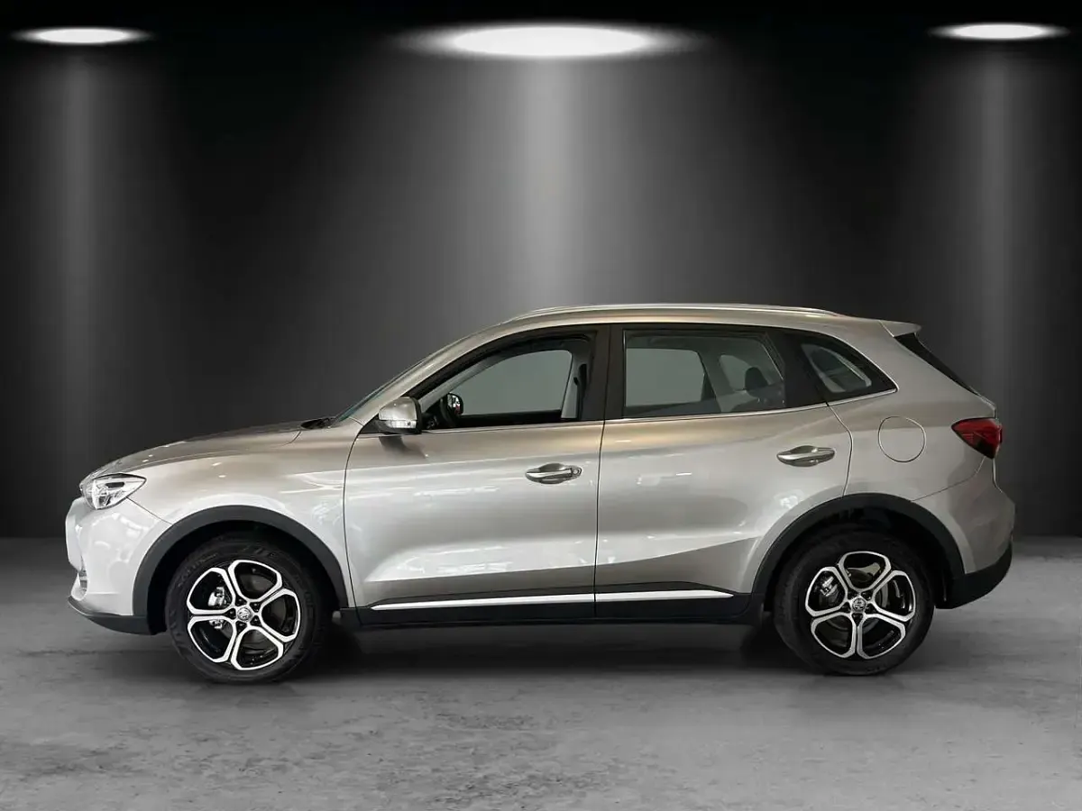 Gebraucht MG ZS Comfort 194 PS (142 kW) 2026 Cosmic silver SUV