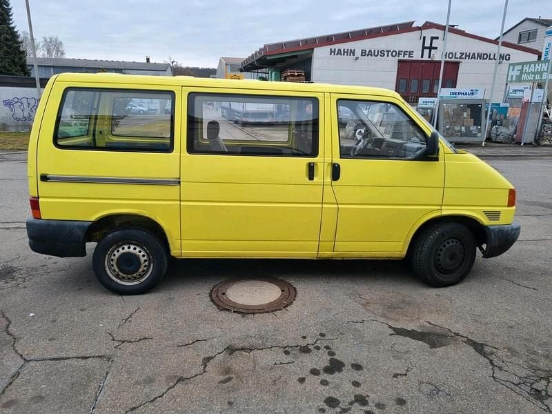 Gebraucht VW Transporter 88 PS (64 kW) 2000 Gelb Van