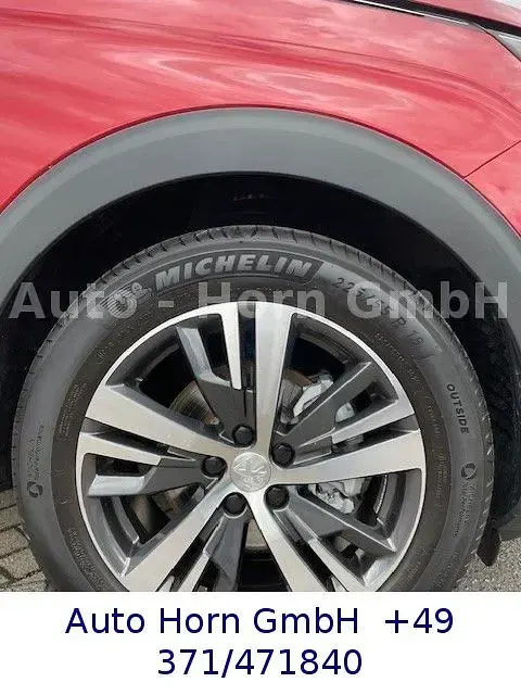 Gebraucht Peugeot 3008 Allure 131 PS (96 kW) 2022 Rot SUV