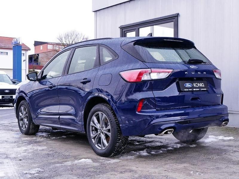 Gebraucht Ford Kuga ST-Line 224 PS (164 kW) 2022 Blazer blue (metallic) SUV