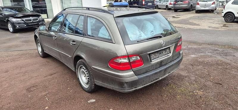 Second-hand Mercedes E320 224 CP (164 kW) 2007 Gri Break