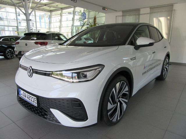 Gebraucht VW ID.5 Pro Performance 150 kW (204 PS) 2023 Weiß SUV