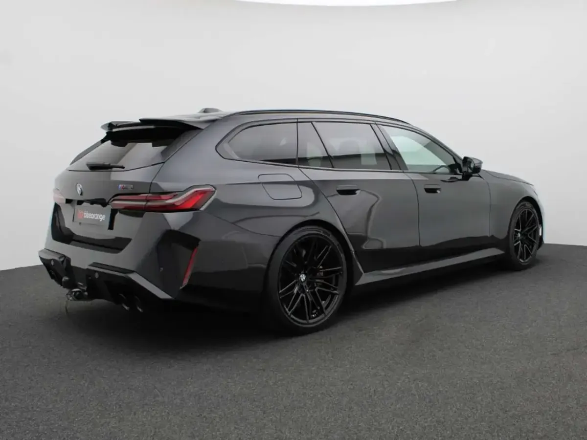 Gebraucht BMW M5 Performance 727 PS (534 kW) 2026 Sophistograu brillanteffekt me Kombi