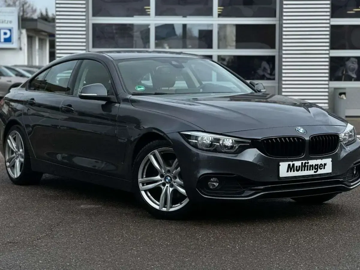 Gebraucht BMW 430 Sport Line 252 PS (185 kW) 2019 Mineralgrau (metallic) Coupé