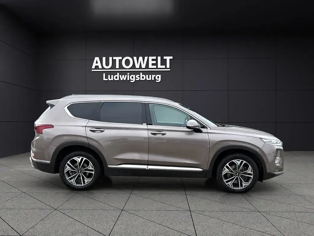 Gebraucht Hyundai Santa Fe Premium 200 PS (147 kW) 2020 Grau SUV