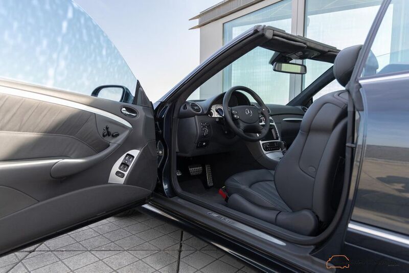 Gebraucht Mercedes CLK55 AMG AMG 367 PS (269 kW) 2004 Schwarz Cabrio