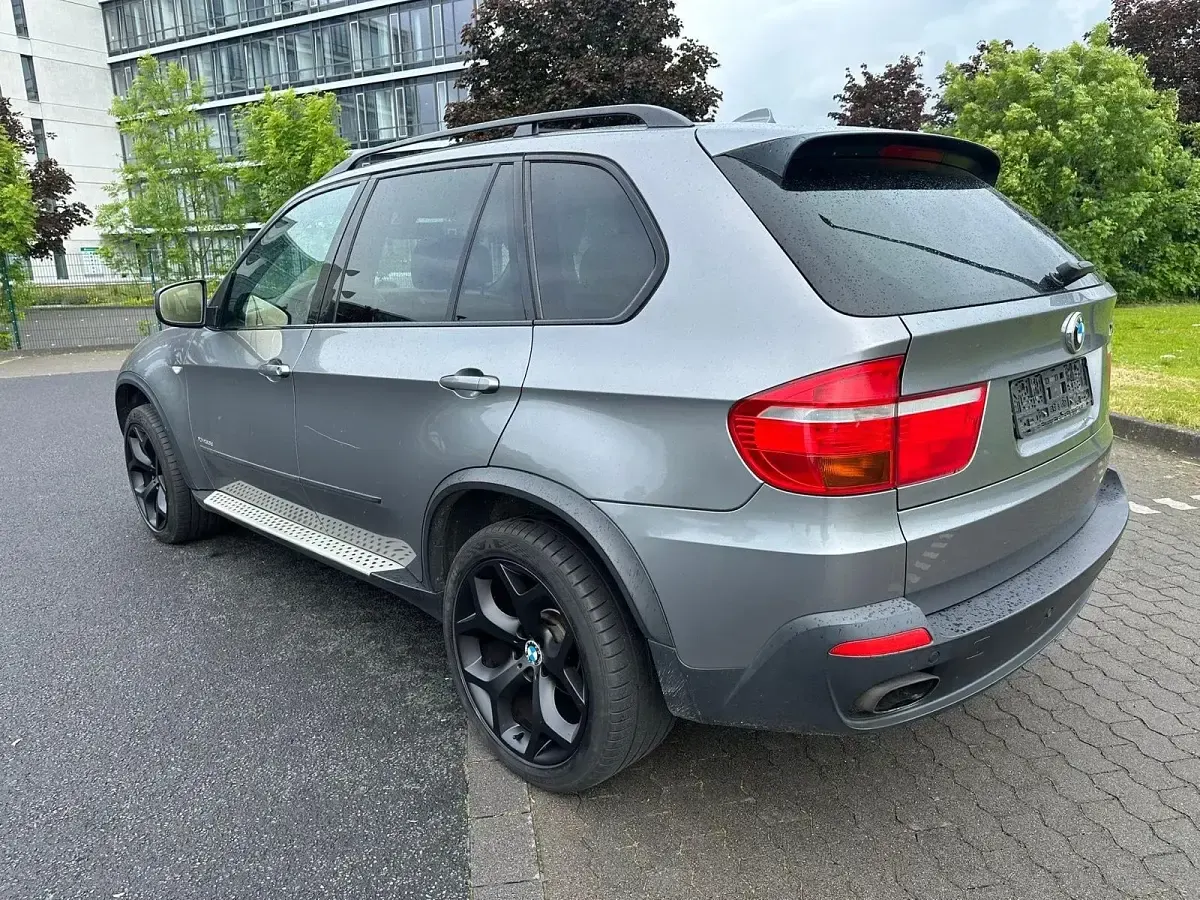 Używany BMW X5 235 KM (172 kW) 2009 Srebrny SUV