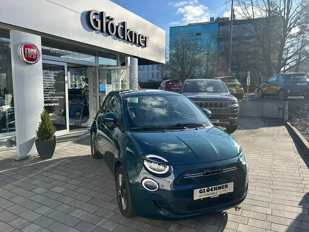 Gebraucht Fiat 500e Icon 86 kW (118 PS) 2022 Grün Limousine