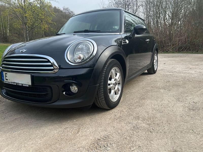 Gebraucht Mini ONE 75 PS (55 kW) 2010 Schwarz Kleinwagen