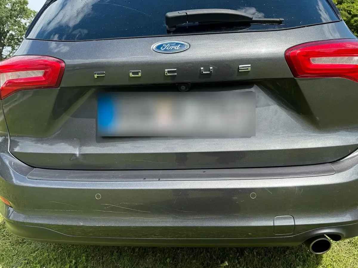 Gebraucht Ford Focus 120 PS (88 kW) 2020 Grau Kombi
