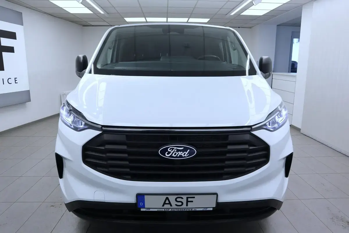Neu Ford Transit Custom Trend 110 PS (80 kW) 2026 Frostweiß Van