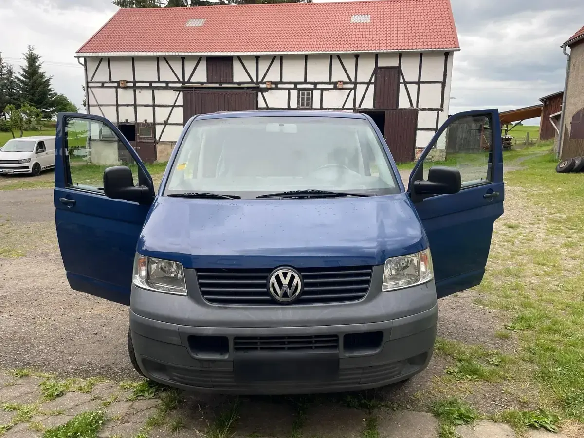 Gebraucht VW T5 86 PS (63 kW) 2003 Blau Van