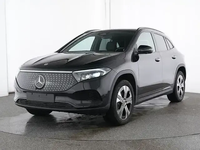 Używany Mercedes EQA300 Night 167 kW (228 KM) 2024 Czarny SUV