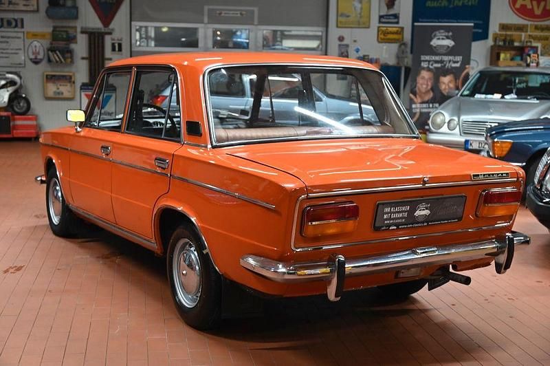 Gebraucht Lada 2103 65 PS (47 kW) 1975 Orange Limousine