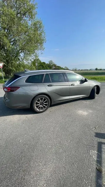 Gebraucht Opel Insignia Innovation 170 PS (125 kW) 2017 Grau Kombi