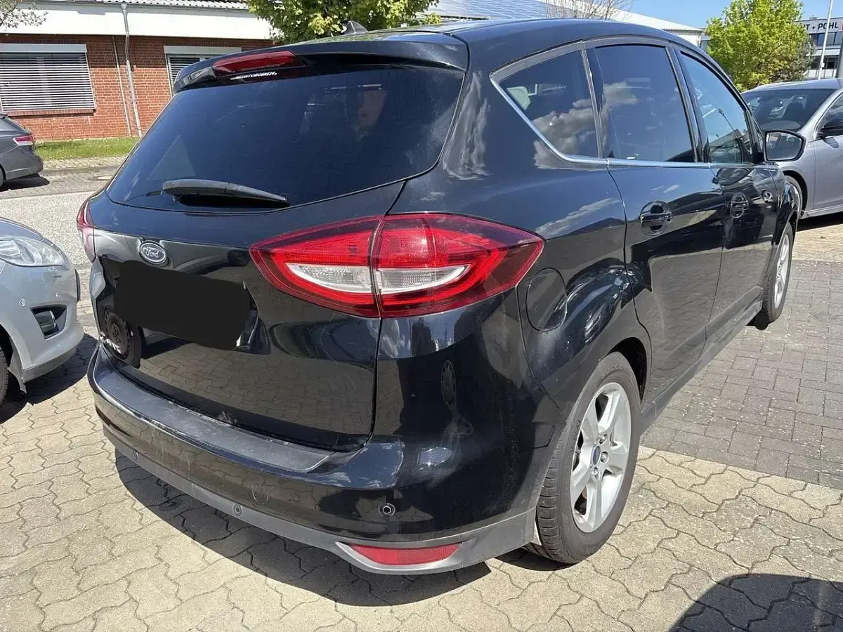 Gebraucht Ford C-MAX Titanium 120 PS (88 kW) 2016 Iridiumschwarz metallic Van / Kleinbus