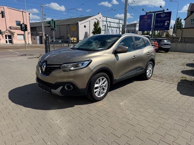 Gebraucht Renault Kadjar XMOD 131 PS (96 kW) 2015 Beige SUV
