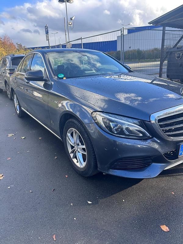 Gebraucht Mercedes C200 136 PS (100 kW) 2016 Grau Limousine