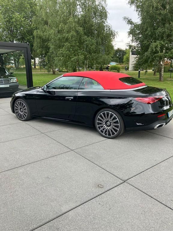 Gebraucht Mercedes CLE200 Advanced 204 PS (150 kW) 2025 Schwarz Cabrio