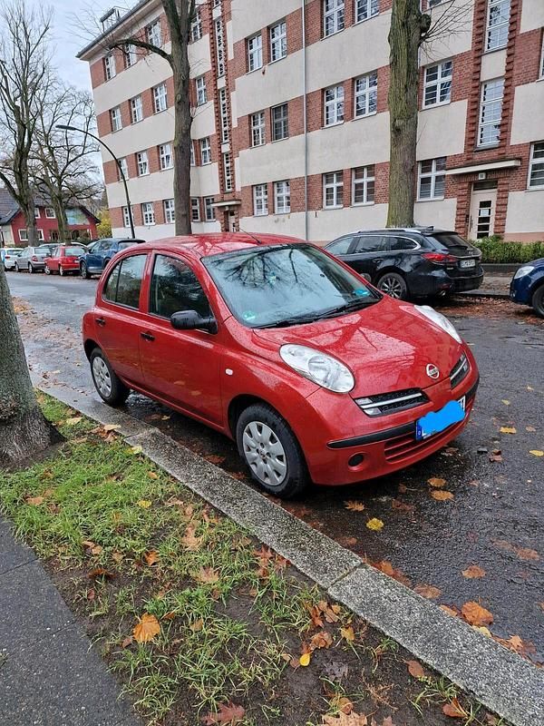 Rot Gebraucht 2005 Nissan Micra Limousine | 1.800 € - Bild 1/4