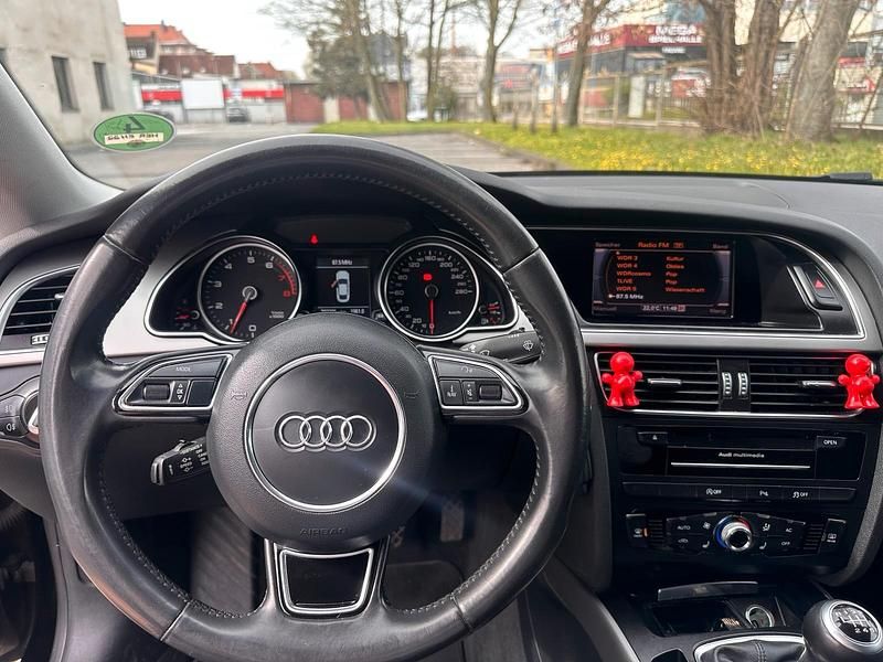 Gebraucht Audi A5 Sportback 170 PS (125 kW) 2012 Schwarz Kleinwagen