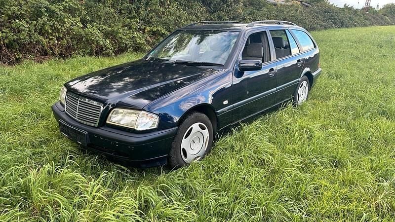 Gebraucht 2002 Mercedes C240 Kombi | 1.650 € (Fairer Preis) - Bild 1/4